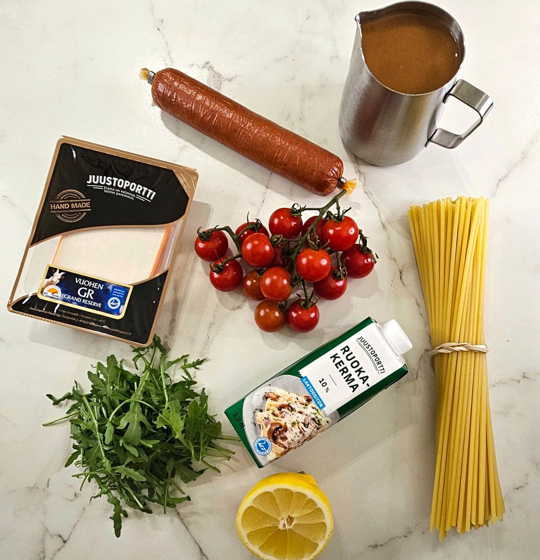 Kokka helppo OnePot-pasta Vuohen Grand Reserve -juustosta ja ndujasta Harri Syrjäsen ohjeella. Katso resepti nettisivulta.