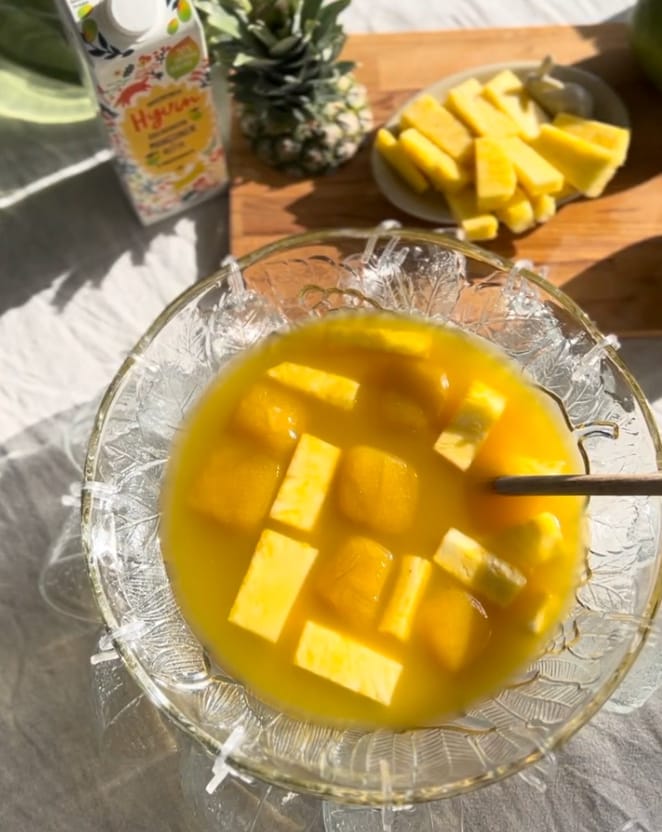 Mangopooli Hyvin mehukeitosta